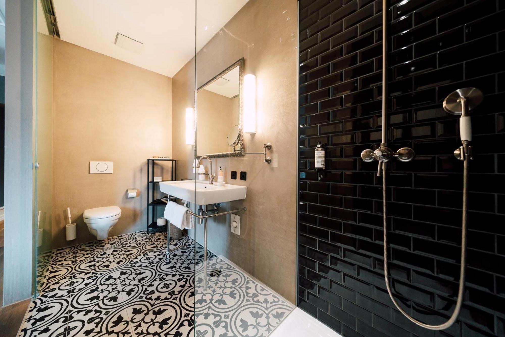 Blue Boutique Hotel